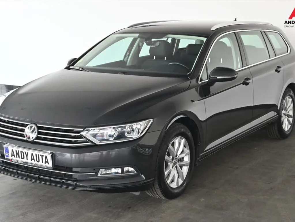 Volkswagen Passat 2,0 TDi 110kW LED NAVI DSG Zár Image 1