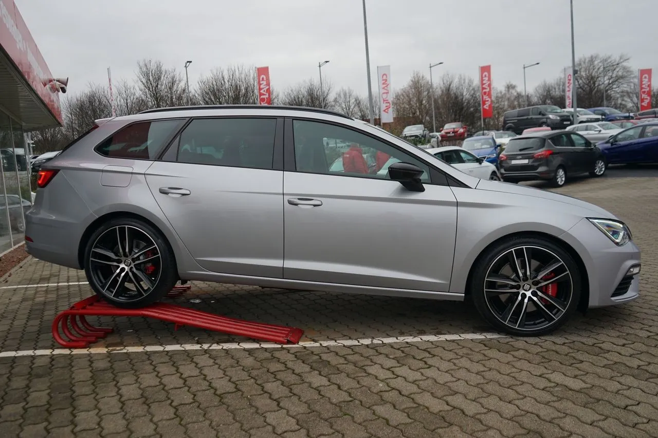 Seat Leon ST 2.0 TSI Cupra 4Drive...  Image 2