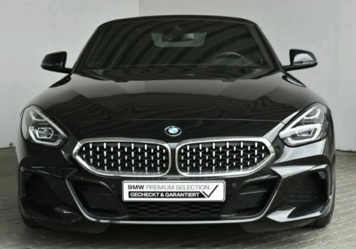 BMW Z4 sDrive30i Msport Image 2